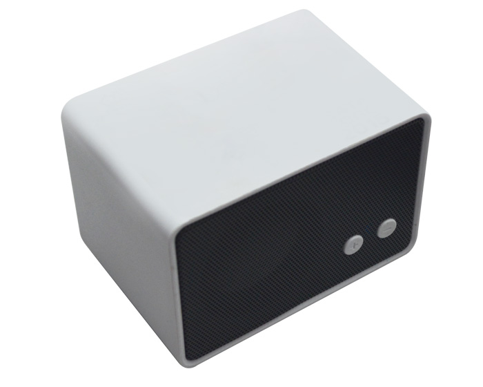 BOCINA PORTATIL BLUETOOTH RECARGABLE C426